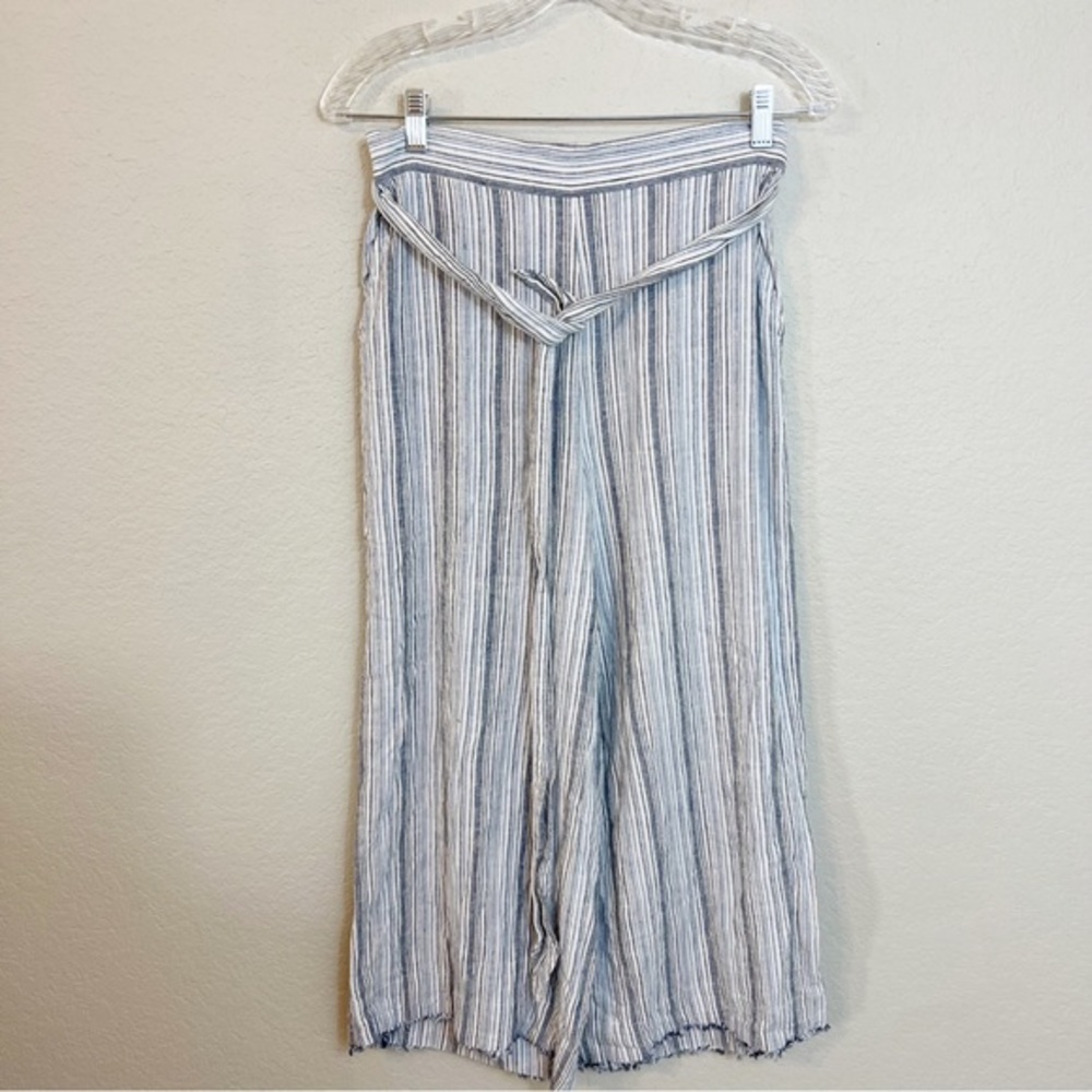 Cloth & Stone Linen Raw Hem Cropped Pants Blue Stripe